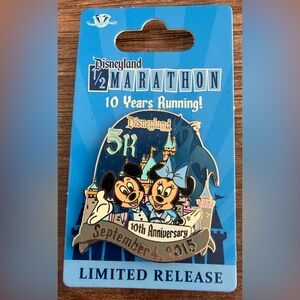 Disneyland 5k 2015 10th Anniversary Run Disney Disneyland 60th Pin